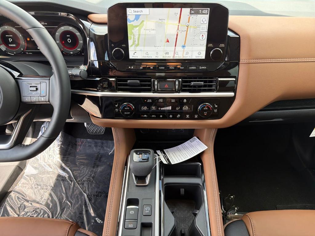 new 2025 Nissan Pathfinder car, priced at $49,672