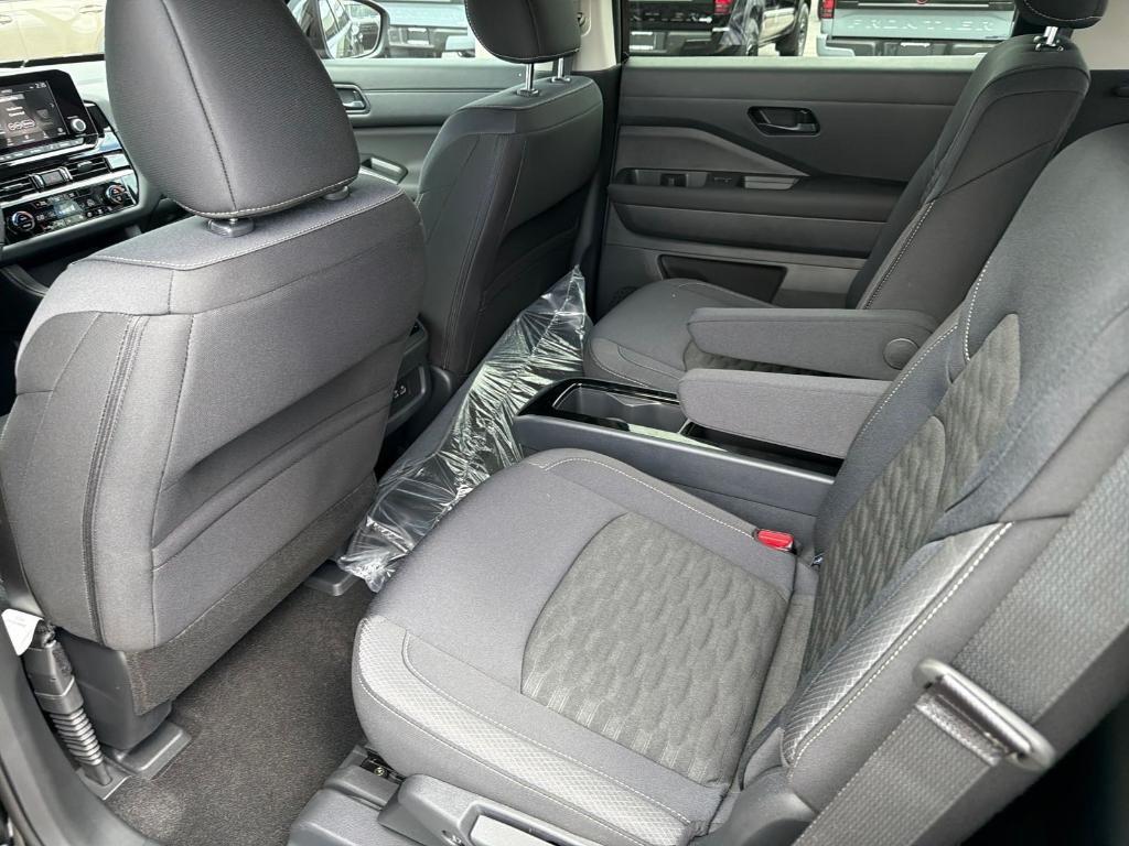 new 2025 Nissan Pathfinder car, priced at $41,486