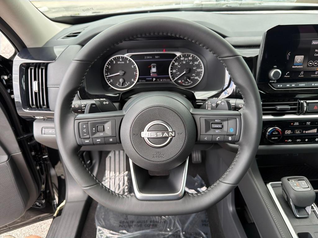new 2025 Nissan Pathfinder car, priced at $41,486