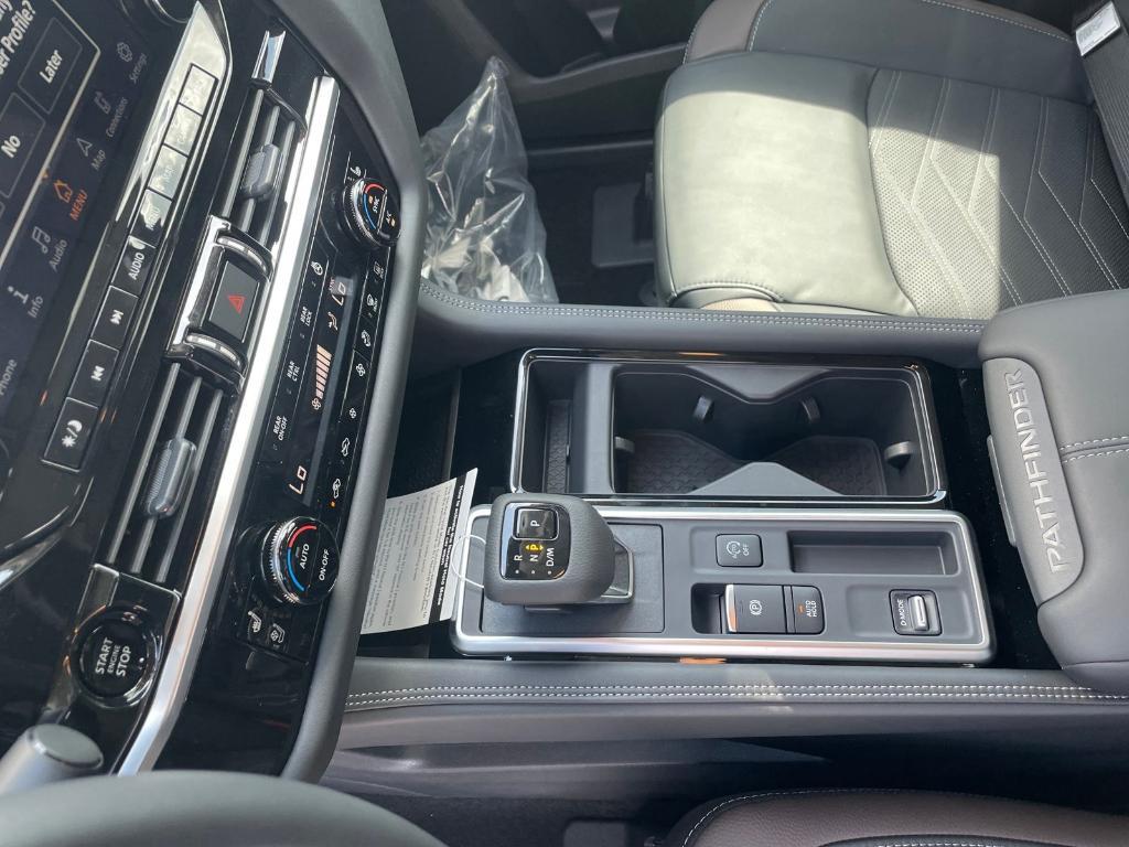 new 2025 Nissan Pathfinder car, priced at $49,484