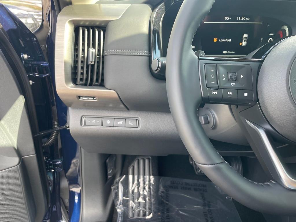 new 2025 Nissan Pathfinder car, priced at $49,484