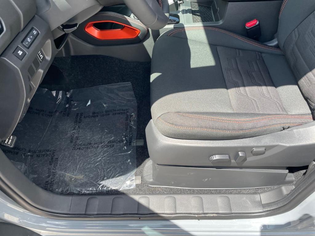 new 2025 Nissan Frontier car, priced at $42,169