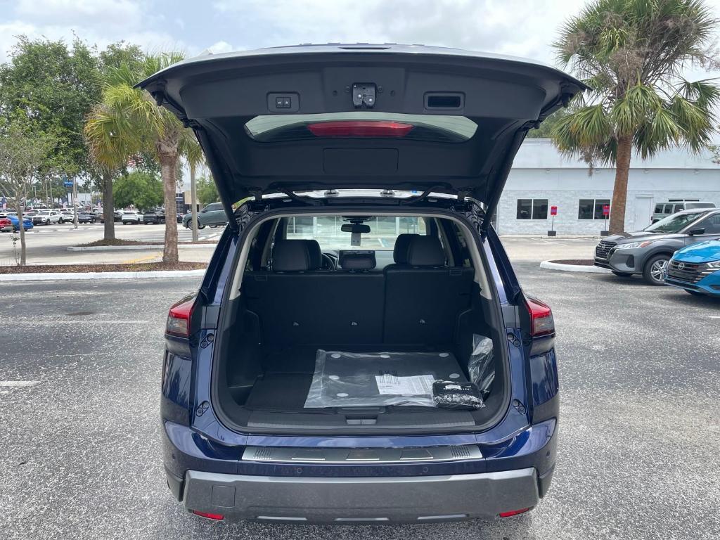 new 2025 Nissan Rogue car, priced at $40,892