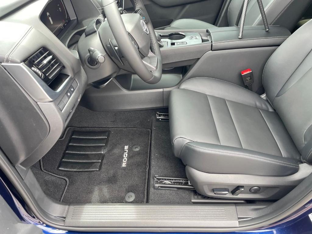 new 2025 Nissan Rogue car, priced at $40,892