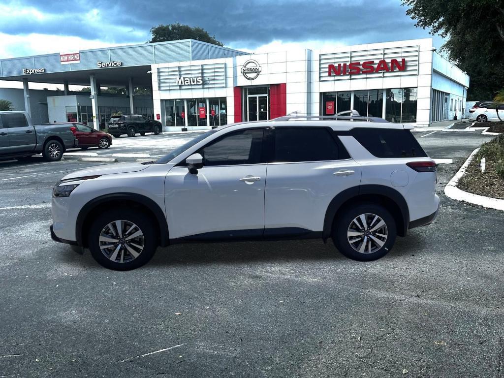 new 2025 Nissan Pathfinder car, priced at $41,432