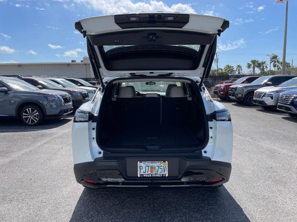 new 2025 Nissan Murano car, priced at $41,950