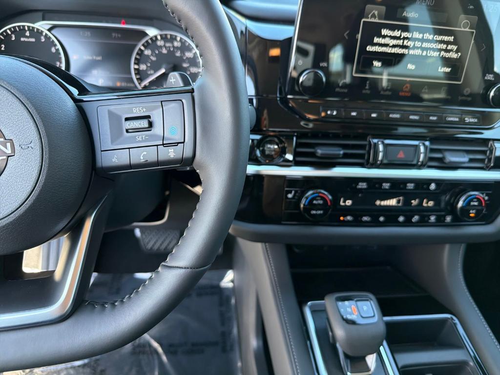 new 2025 Nissan Pathfinder car, priced at $41,596