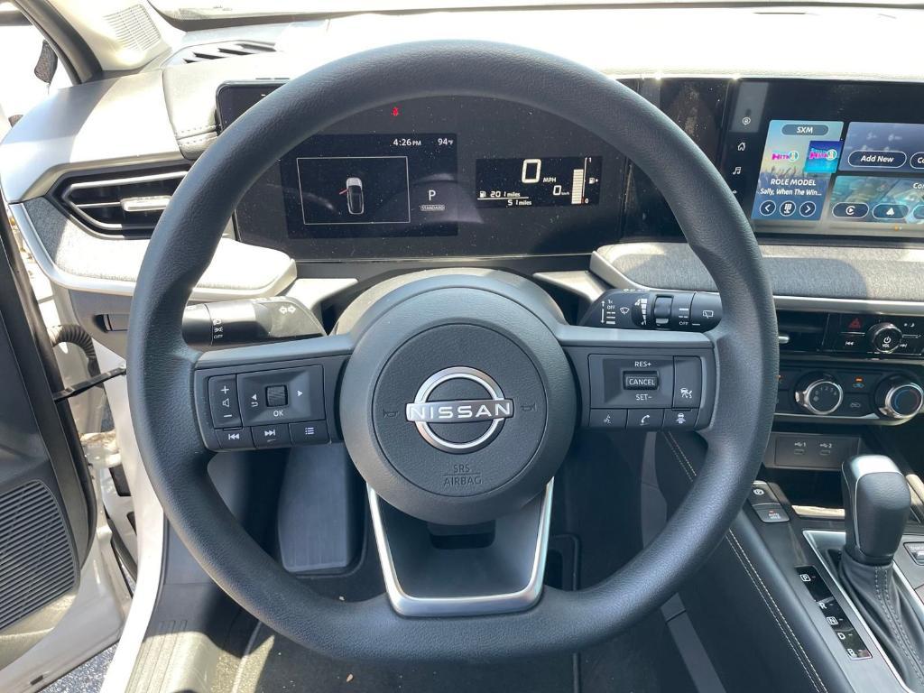 new 2025 Nissan Kicks car, priced at $26,923