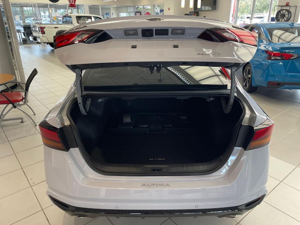 new 2025 Nissan Altima car, priced at $29,665