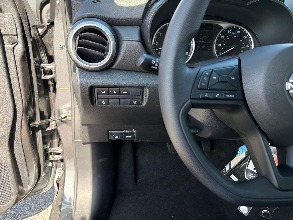 new 2025 Nissan Versa car, priced at $19,914