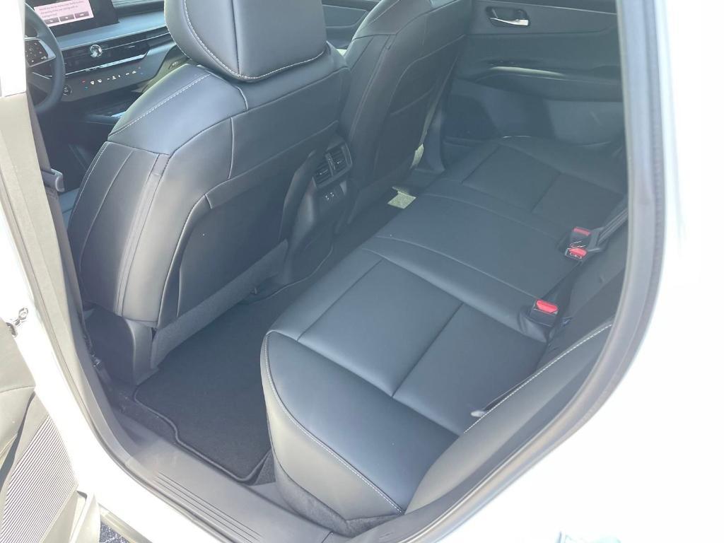 new 2025 Nissan Murano car, priced at $40,999