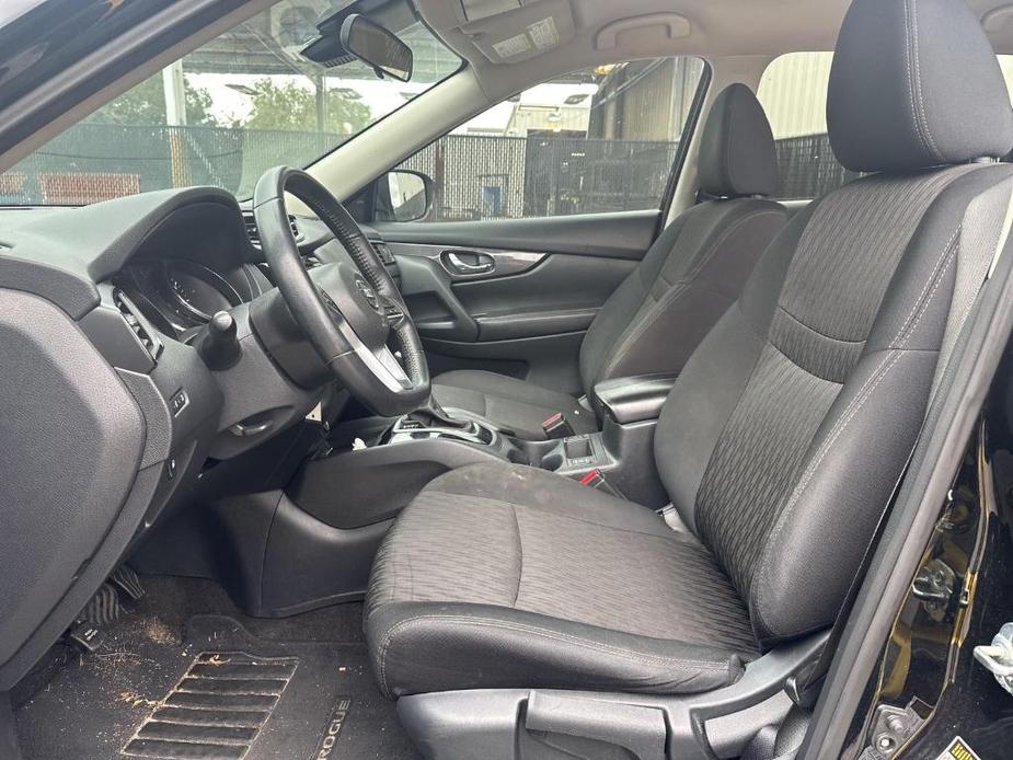 used 2019 Nissan Rogue car, priced at $15,999