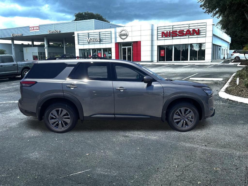 new 2025 Nissan Pathfinder car, priced at $38,405
