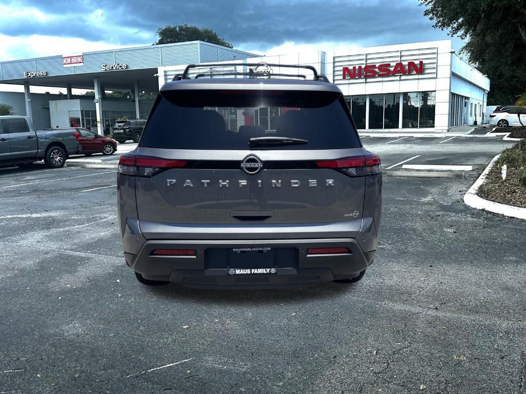 new 2025 Nissan Pathfinder car, priced at $38,405