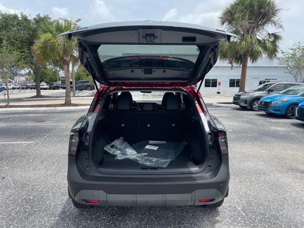 new 2025 Nissan Kicks car, priced at $30,343