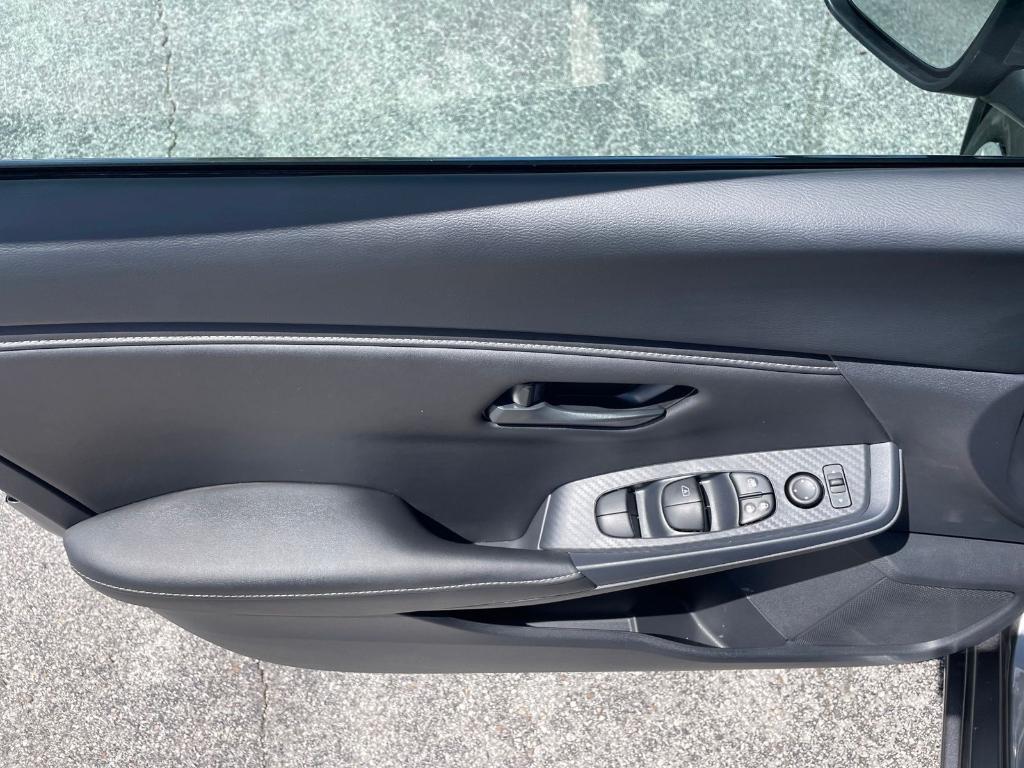 new 2025 Nissan Sentra car, priced at $22,106