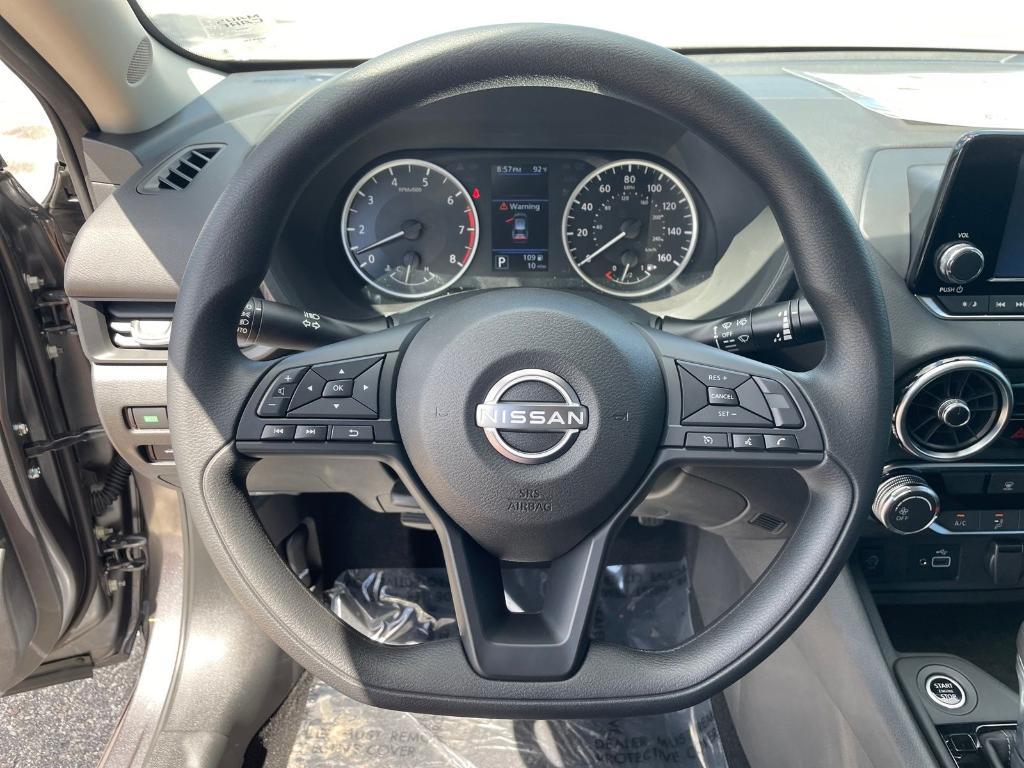 new 2025 Nissan Sentra car, priced at $22,106