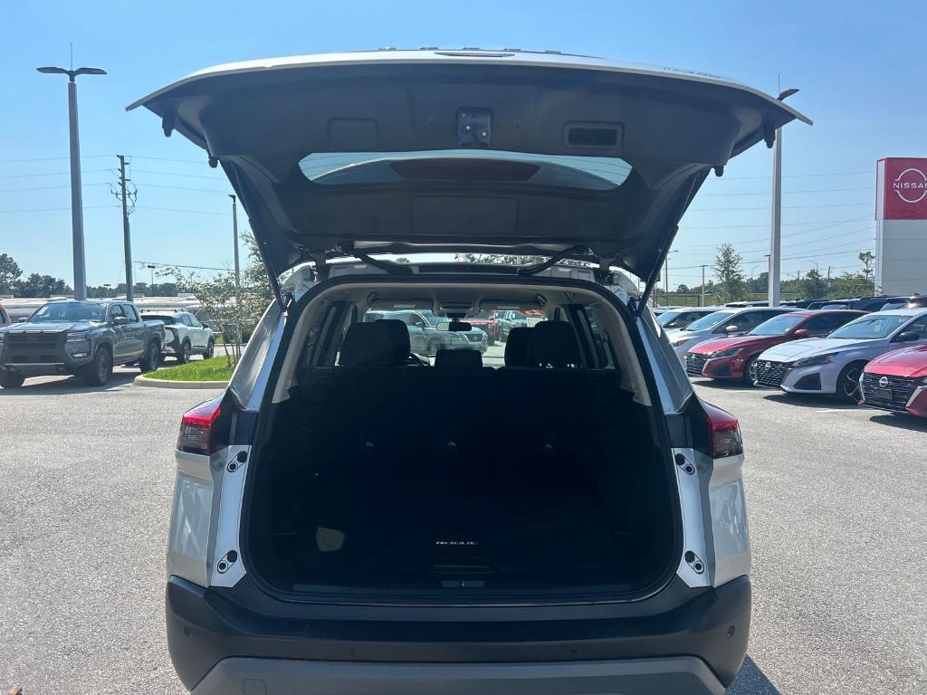 used 2023 Nissan Rogue car, priced at $19,999