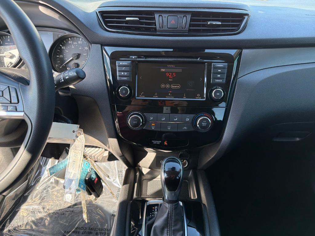 used 2020 Nissan Rogue Sport car, priced at $12,998