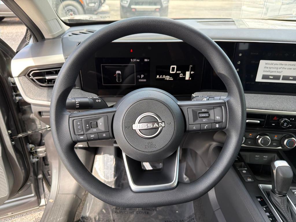 new 2025 Nissan Kicks car, priced at $24,906