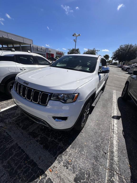 used 2018 Jeep Grand Cherokee car, priced at $15,999
