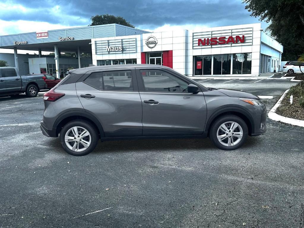 new 2025 Nissan Kicks Play car, priced at $23,257