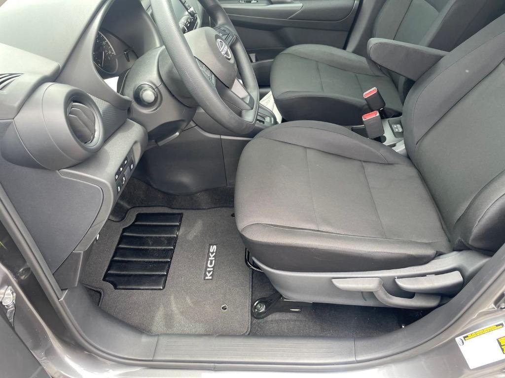 new 2025 Nissan Kicks Play car, priced at $23,257