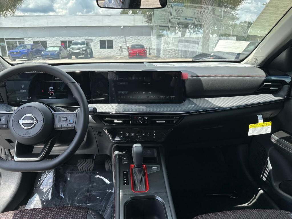 new 2025 Nissan Kicks car, priced at $27,532