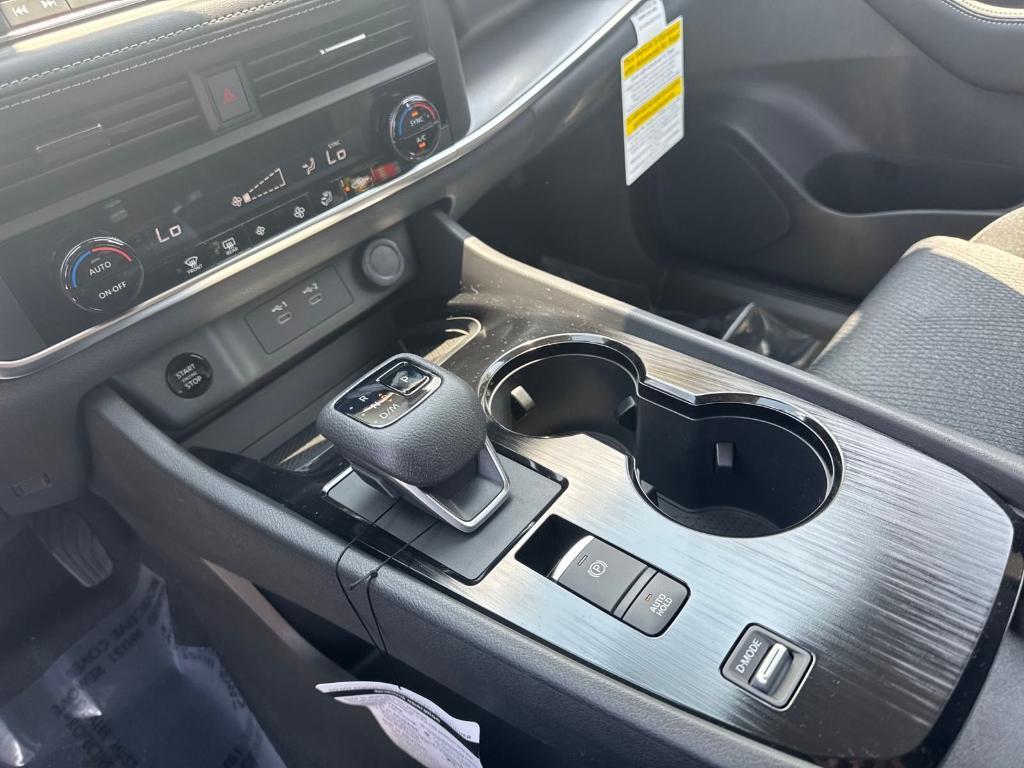 new 2025 Nissan Rogue car, priced at $31,985