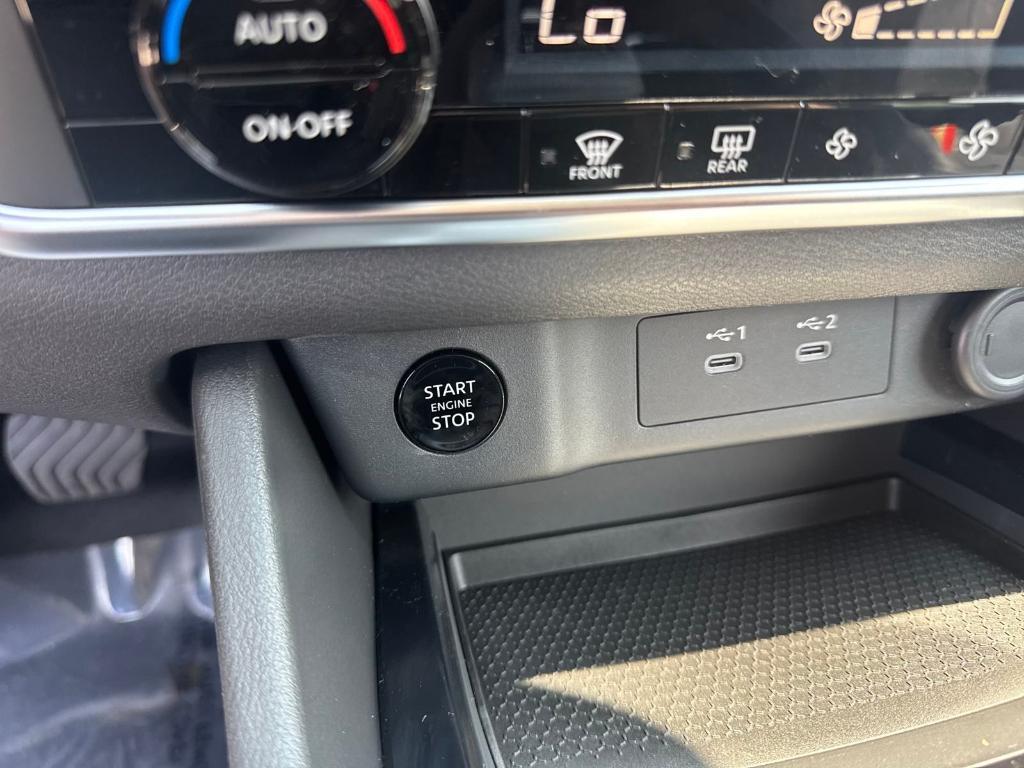 new 2025 Nissan Rogue car