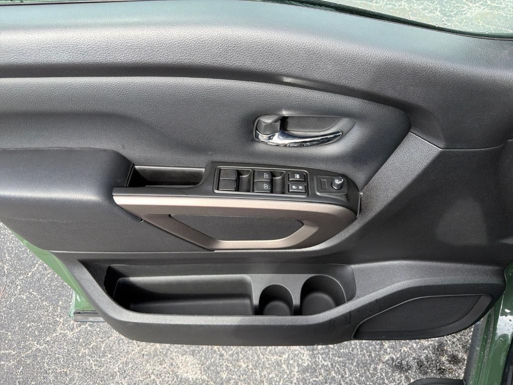 used 2024 Nissan Titan car, priced at $42,999