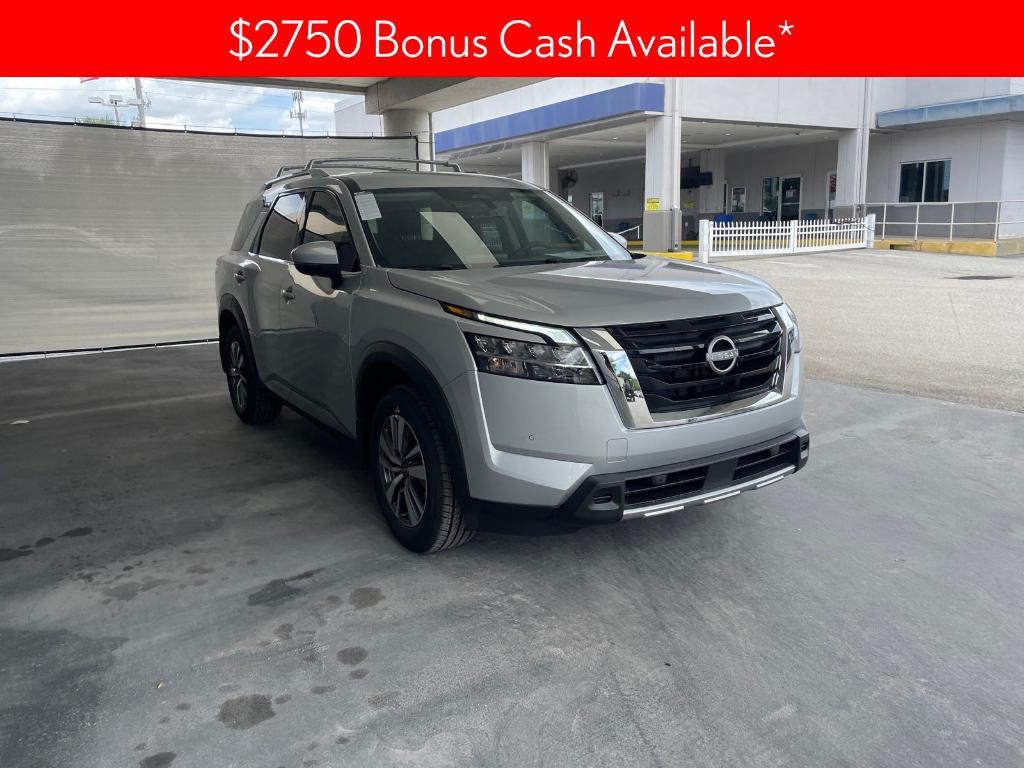 new 2024 Nissan Pathfinder car, priced at $42,833