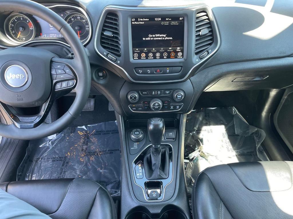 used 2023 Jeep Cherokee car, priced at $23,600