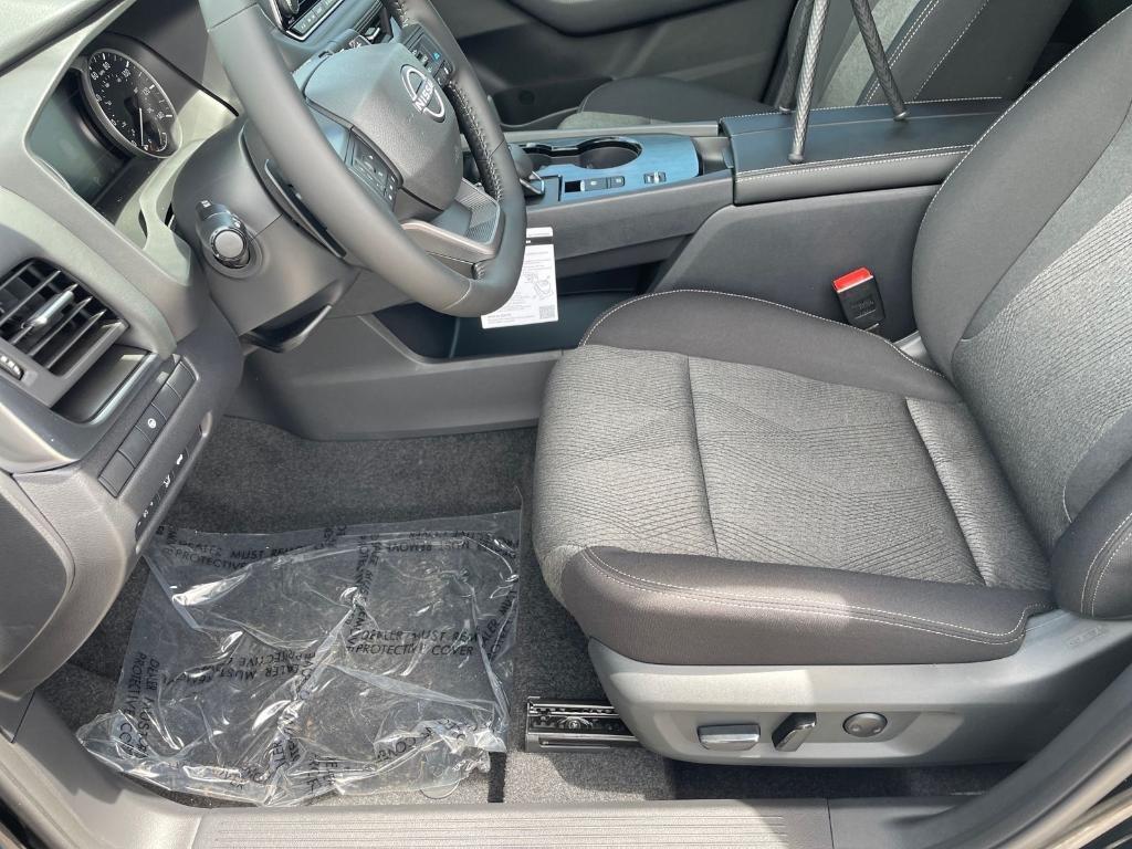 new 2026 Nissan Rogue car, priced at $31,008