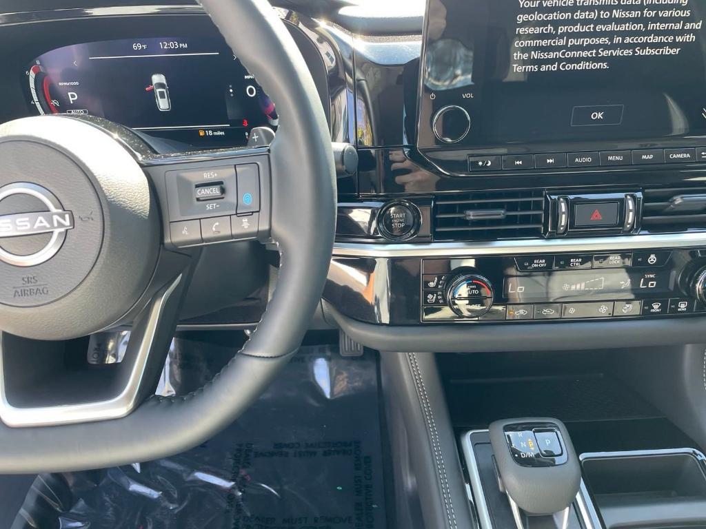 new 2025 Nissan Pathfinder car, priced at $50,721