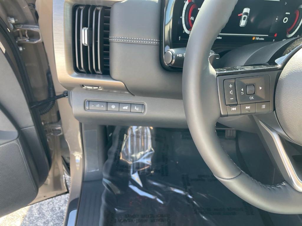 new 2025 Nissan Pathfinder car, priced at $50,721