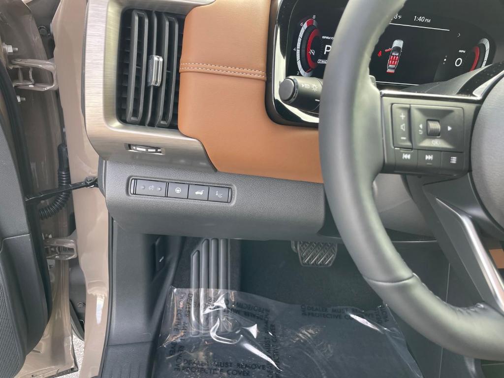 new 2025 Nissan Pathfinder car, priced at $48,943