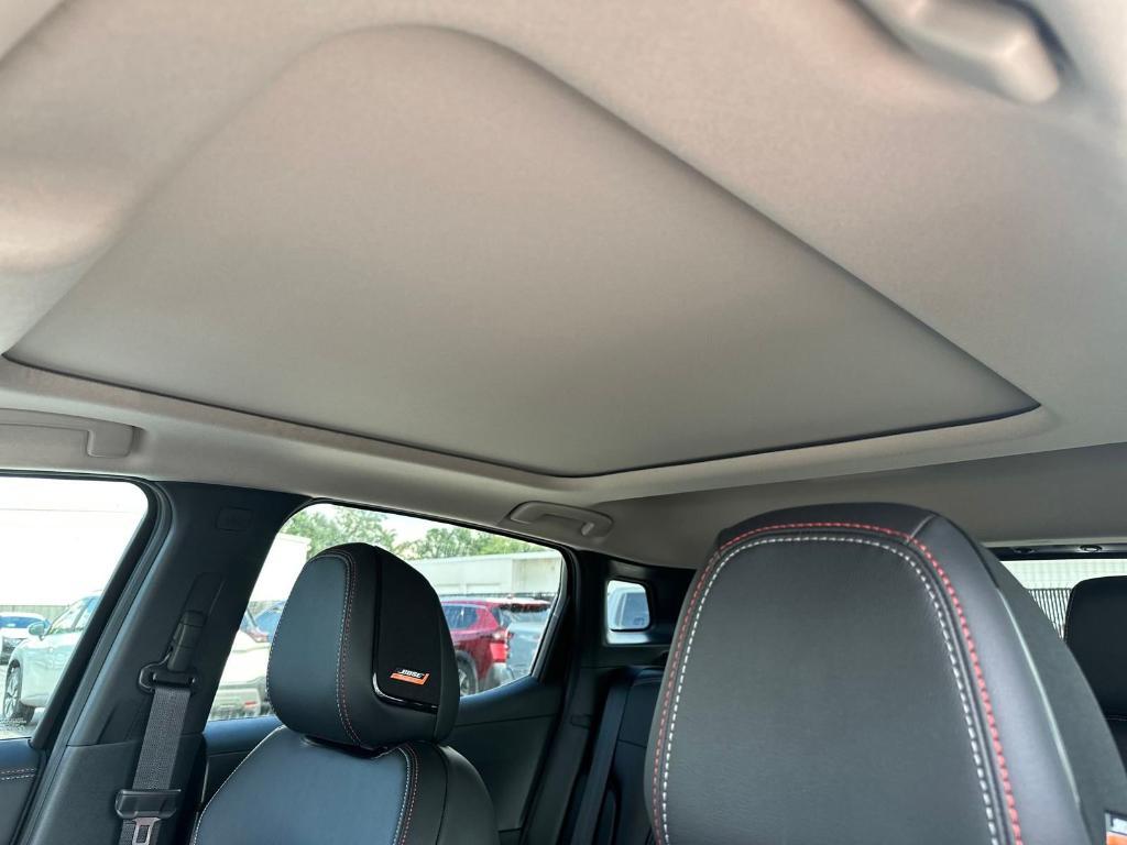new 2025 Nissan Kicks car, priced at $29,294