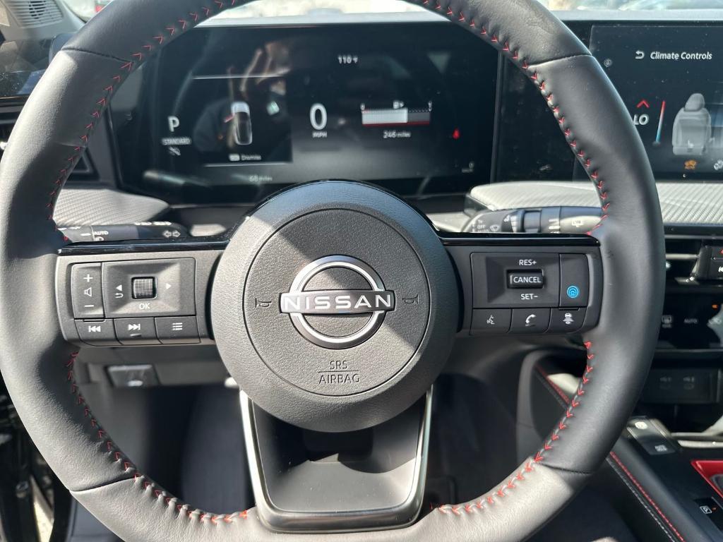 new 2025 Nissan Kicks car, priced at $29,294