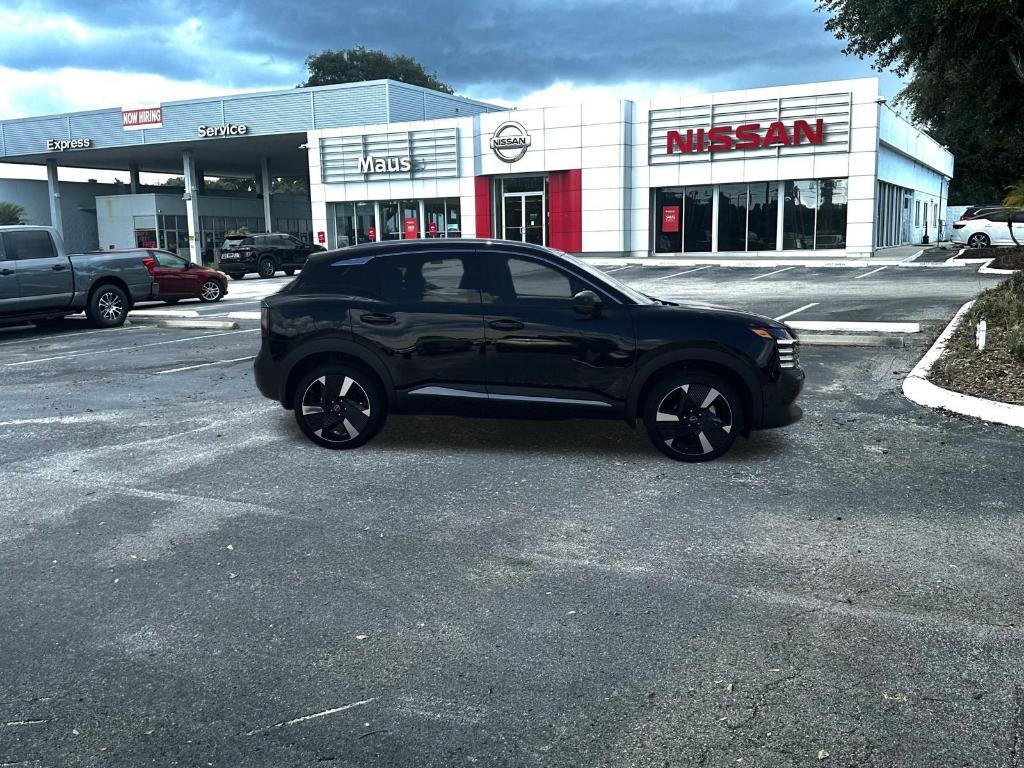 new 2025 Nissan Kicks car, priced at $29,294