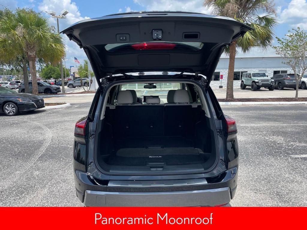 used 2025 Nissan Rogue car, priced at $38,999