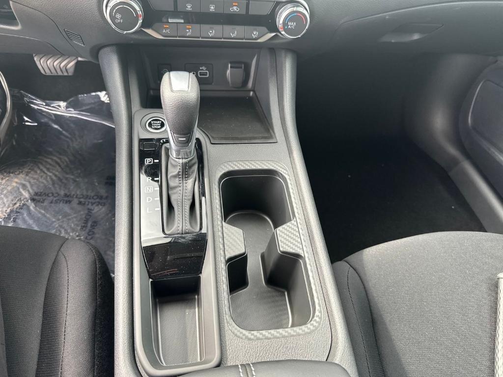 new 2025 Nissan Sentra car, priced at $21,481