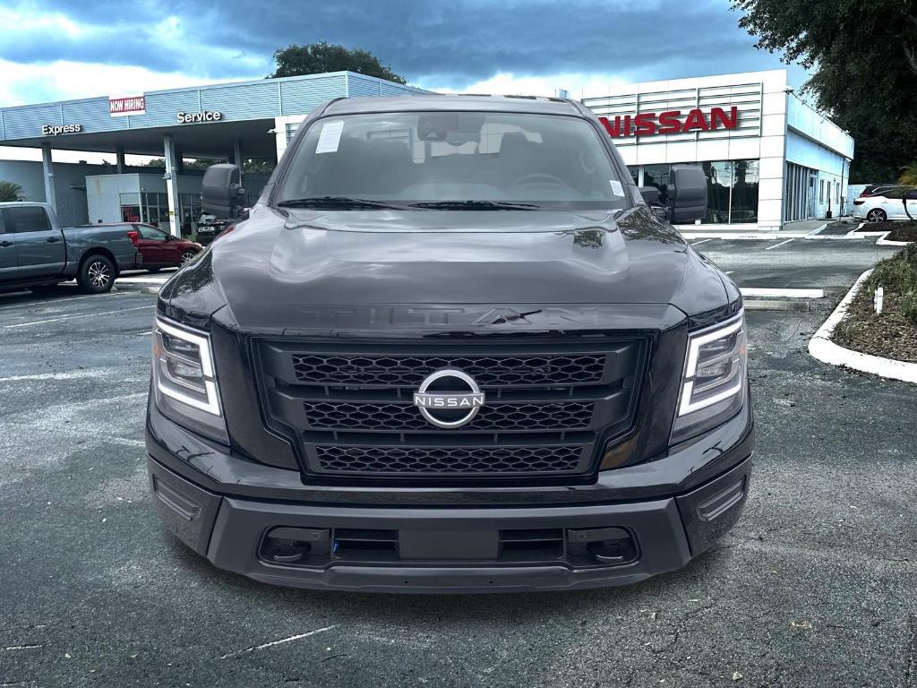 new 2024 Nissan Titan car