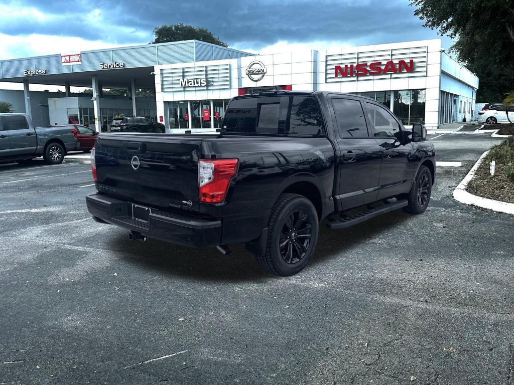 new 2024 Nissan Titan car