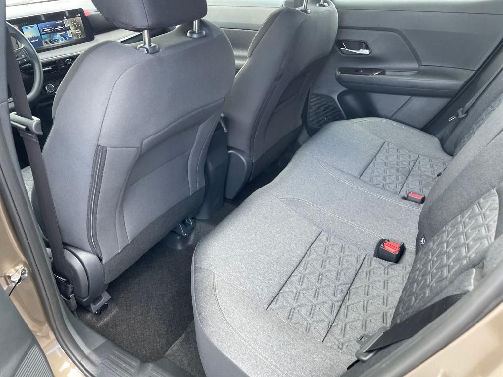 new 2025 Nissan Kicks car, priced at $25,004