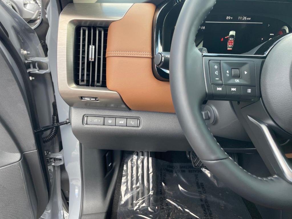 new 2025 Nissan Pathfinder car, priced at $49,647