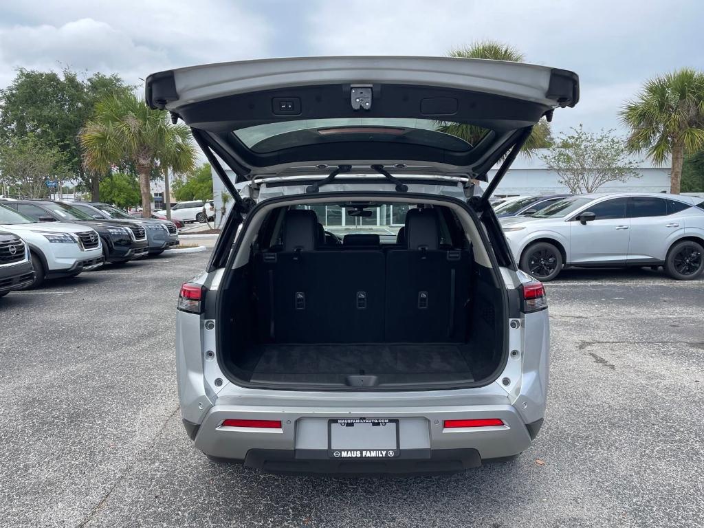 used 2024 Nissan Pathfinder car, priced at $34,988
