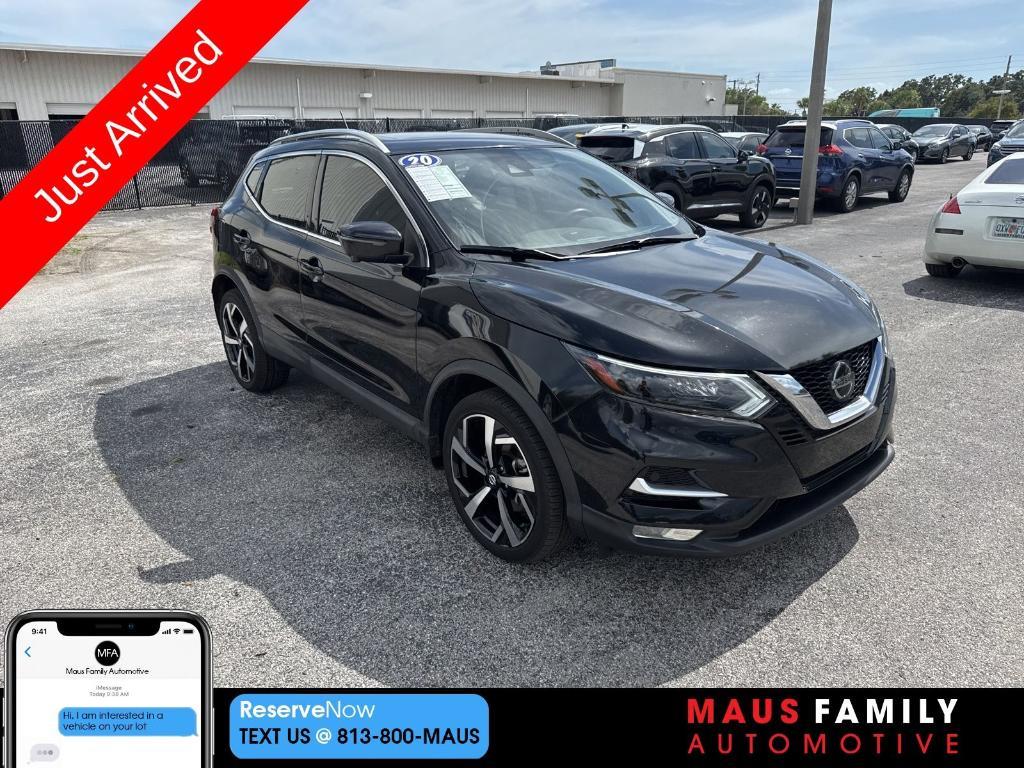 used 2020 Nissan Rogue Sport car, priced at $16,999