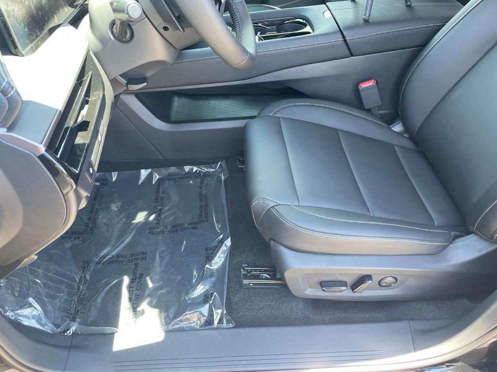 new 2025 Nissan Murano car, priced at $41,737