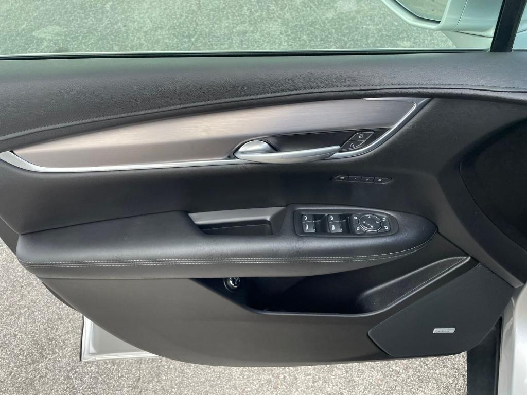 used 2019 Cadillac XT5 car, priced at $17,994